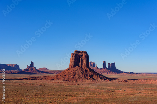 Monument Valley Butte: Nature's Towering Majesty