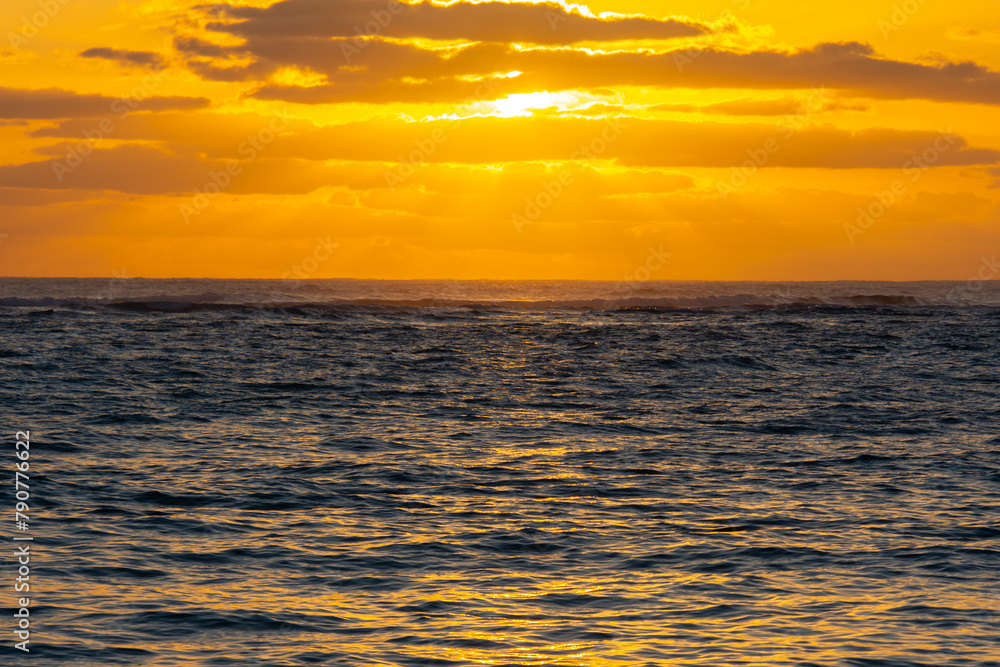 Obraz premium Superb sunrise on a pretty beach in Punta Cana in the Dominican Republic