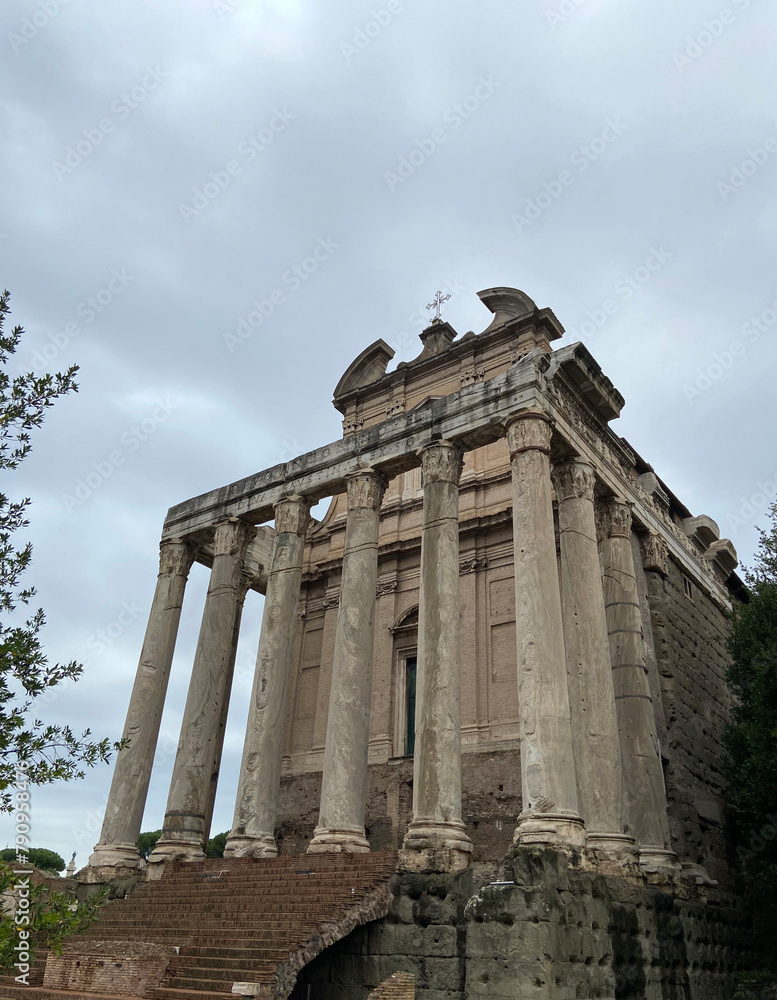 Rome / vestige des ruines romaine /italie