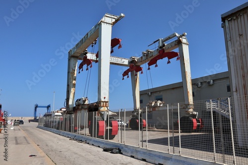 Termoli - Gru su ruote al molo dei cantieri navali photo