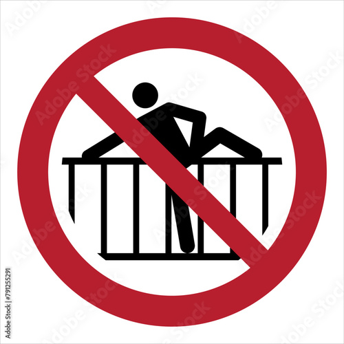 ISO 7010 Registered safety si...