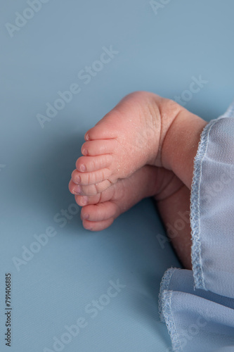 hand, fist, finger, arm, fingers, baby, hands, gesture, businessman, woman, person, fight, power, people, body, symbol, skin, open, anger, business, punch, sign