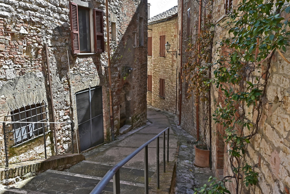 Corciano, vicoli, strade, case del vecchio borgo - Perugia, Umbria	