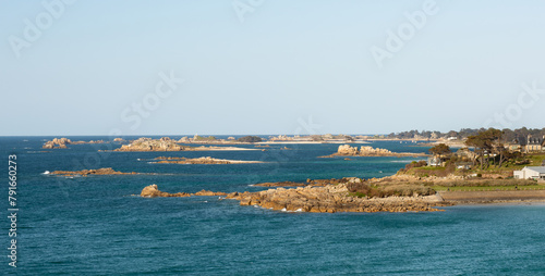 Paysage de mer à Trévou-Tréguignec en Bretagne - France photo