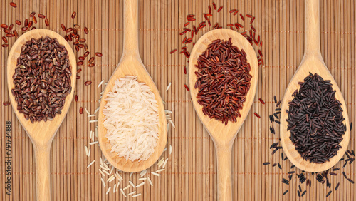Four wooden spoons represent different types of rice - Basmati, Wild, Unpolished and Brown. The range represents different grains used in international cuisine.