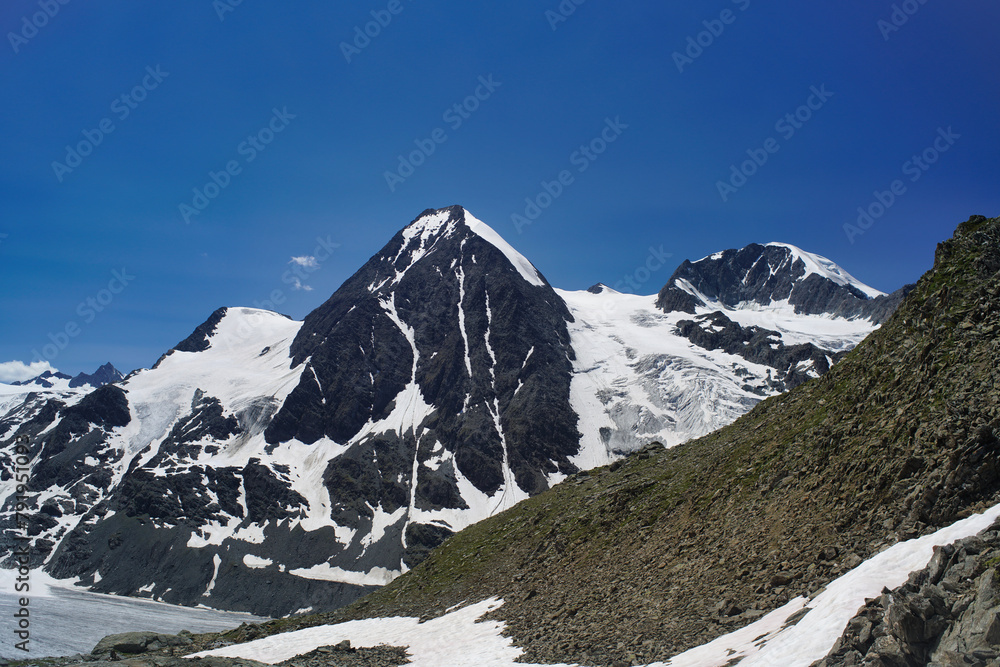 Peaks and glaciers in the Pennine Alps, Switzerland.
