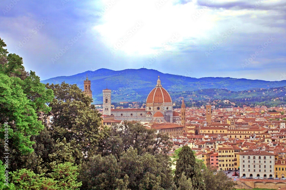 Fototapeta premium Florence rooftops and cathedral di Santa Maria del Fiore or Duomo view