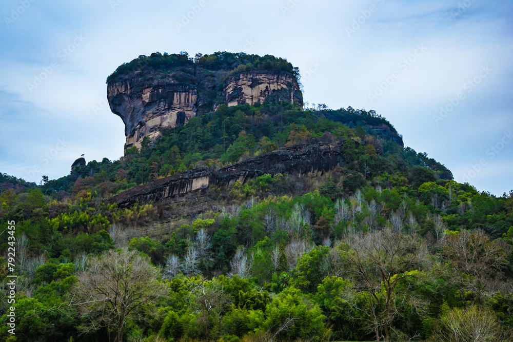 Obraz premium Wuyishan, Wuyishan City, Fujian Province - Yunv Peak and Jiuqu Stream