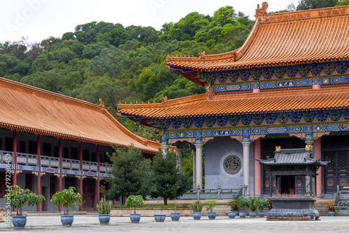 A magnificent and exquisite Chinese Buddhist temple hall