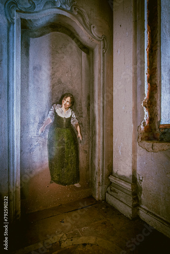 The abandoned Italian mansion with art.