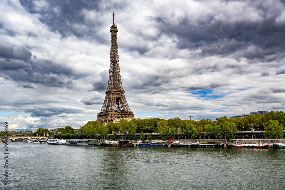 Sunrise view of the Eiffel Tower in Paris