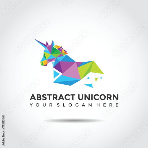 Abstract Horse Logo template. Polygon style. Vector Illustrator