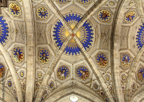 Duomo di Como: il soffitto della navata centrale