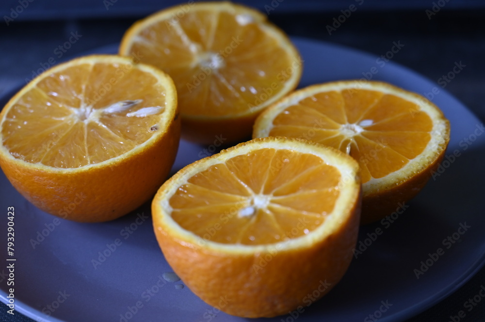 Oranges Coupées En Deux Oranges Coupées En Deux