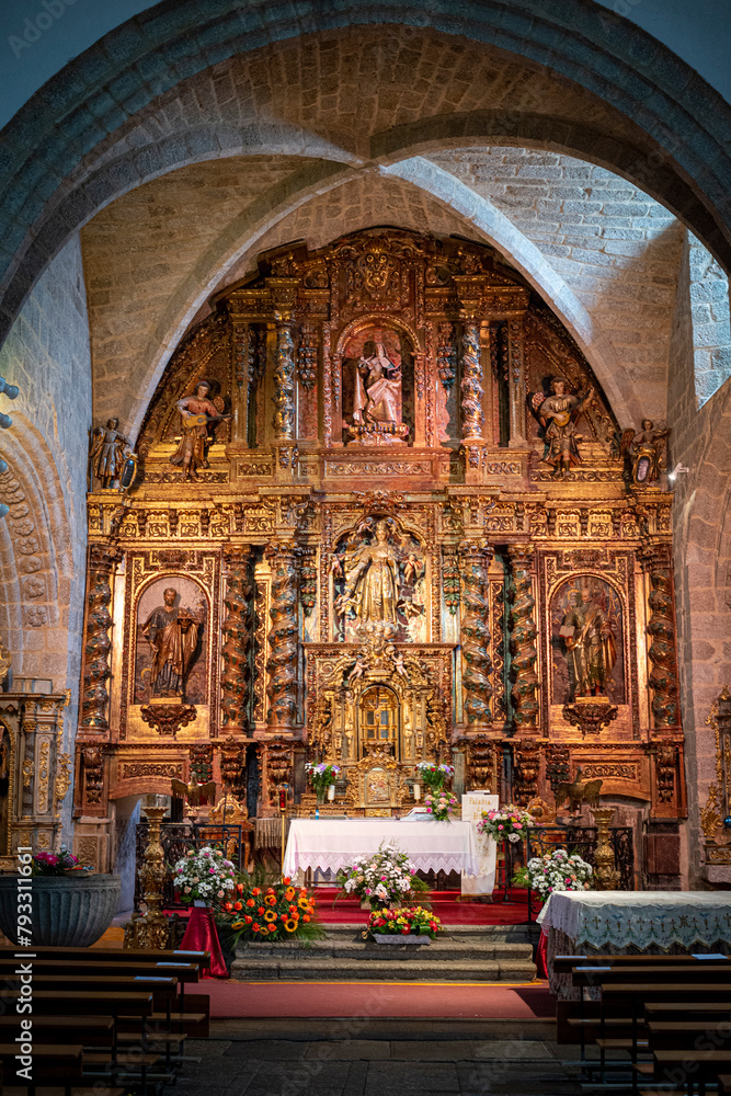 Obraz premium iglesia católica castilla españa piedrahíta ávila