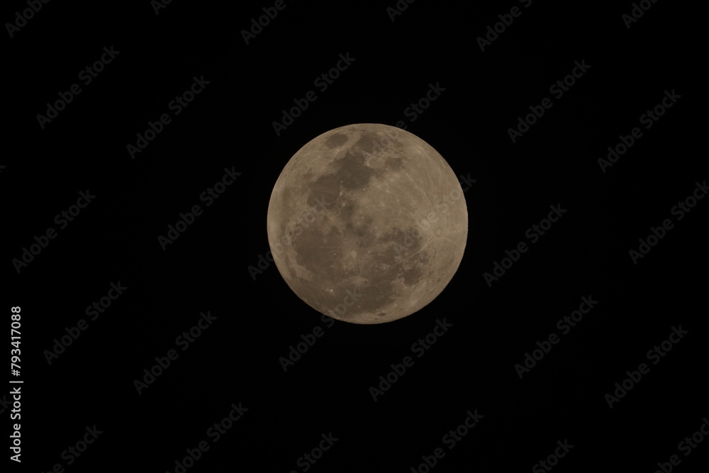 The Moon is an astronomical body that orbits planet Earth, being Earth's only permanent natural satellite The Moon is an astronomical body that orbits planet Earth, being Earth's only permanent natural satellite