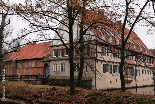 Kloster Dinklage im Herbst photo