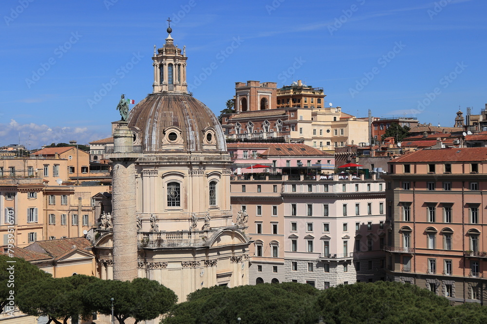 Obraz premium Rome View with Building Facades and Church Dome seen from the Vittoriano War Memorial, Italy