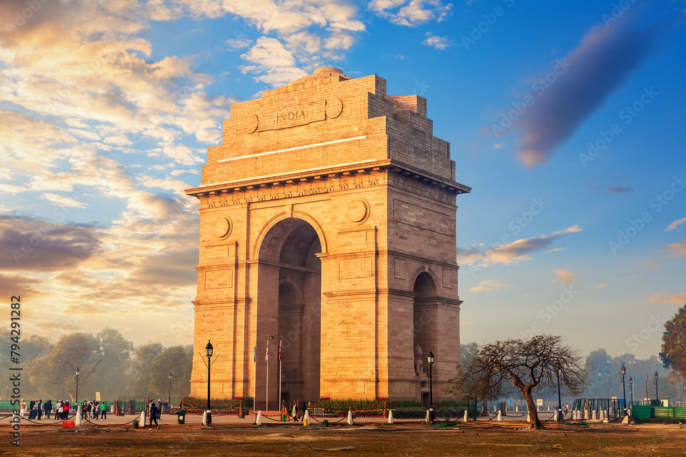 India Gate at sunrise, Rajpath, New Dehli, India