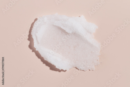 Fotografie White sugar scrub smear smudge swatch