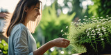 Junge Frau hält Zimmerpflanze in den Händen, 8k, ultra high quality, high resolution,, blur background