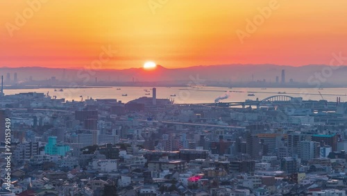 灘丸山公園から眺める日の出の風景（タイムラプス・ズームアウト）　神戸市灘区にて