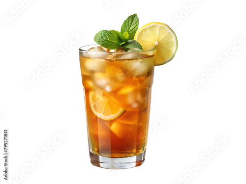 PSD a glass of iced tea with lemon and lime