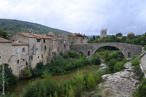 Die Pont-Vieux de l'Abbaye in Lagrasse