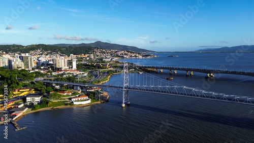 Ponte Hercílio Luz, Florianópolis, Santa Catarina. photo