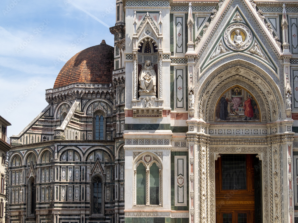 Santa Maria del Fiore facade detail and left portal, Florence