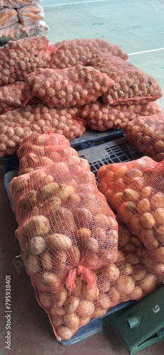 bundle of potatoes, food, agriculture