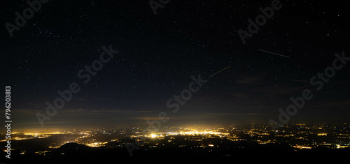 Ville nuit étoile photo