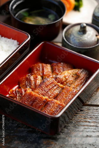 Bild auf Leinwand 美味しそうな鰻のタテ位置写真