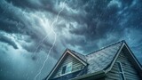 厳しい自然に晒される家、大雨と雷に打たれる屋根
