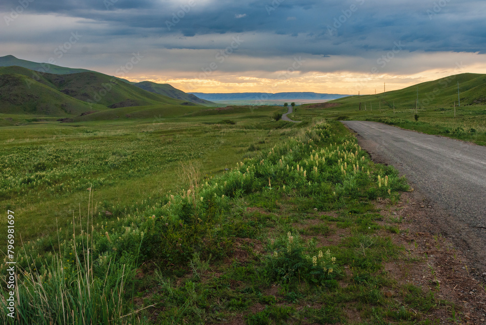 the way to the mountain