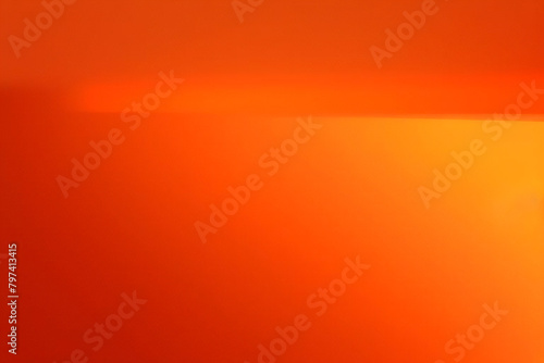 Rot-orangefarbener und gelber Hintergrund, mit Aquarell bemalter Textur-Grunge, abstrakter heißer Sonnenaufgang oder brennende Feuerfarbenillustration, buntes Banner oder Website-Header-Design.