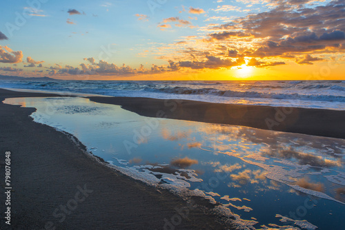 beach, sunset, coast, sea, wave, ocean, landscape, cloud, summer, sky, nature, tropical, sun, sunrise, travel, vacation, dusk, water, paradise, horizon, island, background, beautiful, sunny, seascape.