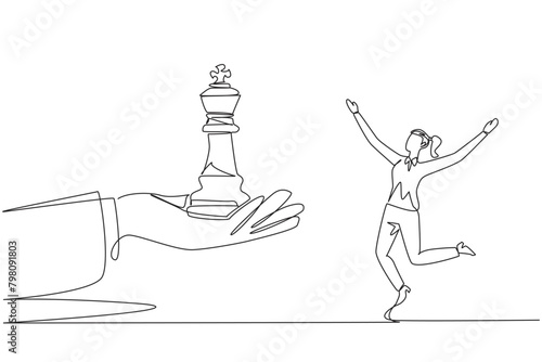 Continuous one line drawing businesswoman was excited to get king's chess piece from giant hand. Get full support. Profits must be many times over. Success. Single line draw design vector illustration