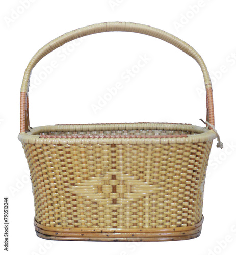 wicker basket (ตะกร้าหวาย)