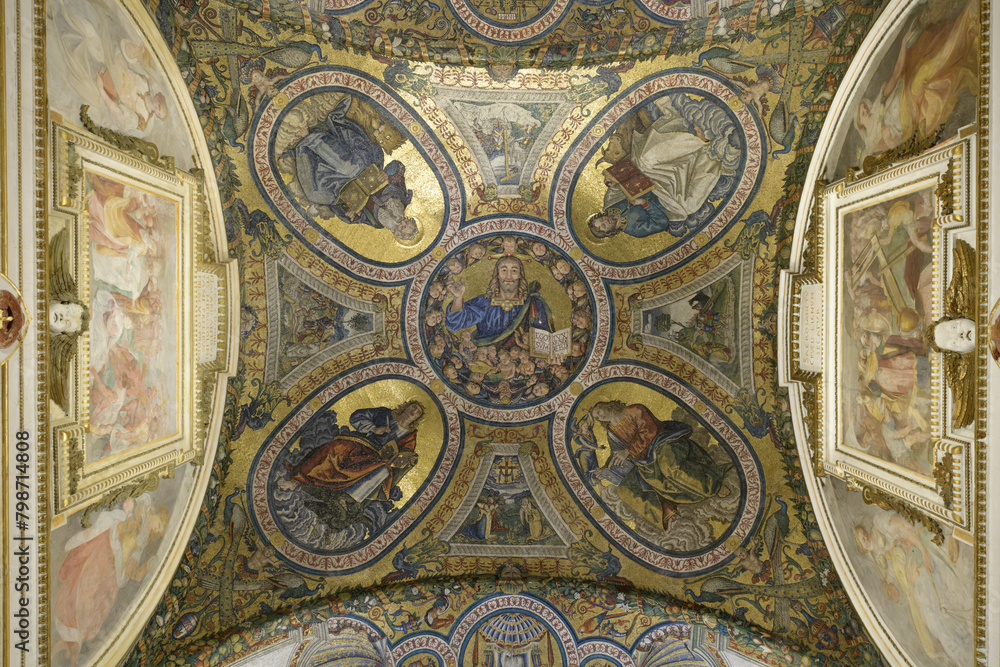 The Basilica of the Holy Cross in Jerusalem. Cappella di S. Elena, mosaic of the ceiling. Rome, Italy The Basilica of the Holy Cross in Jerusalem. Cappella di S. Elena, mosaic of the ceiling. Rome, Italy