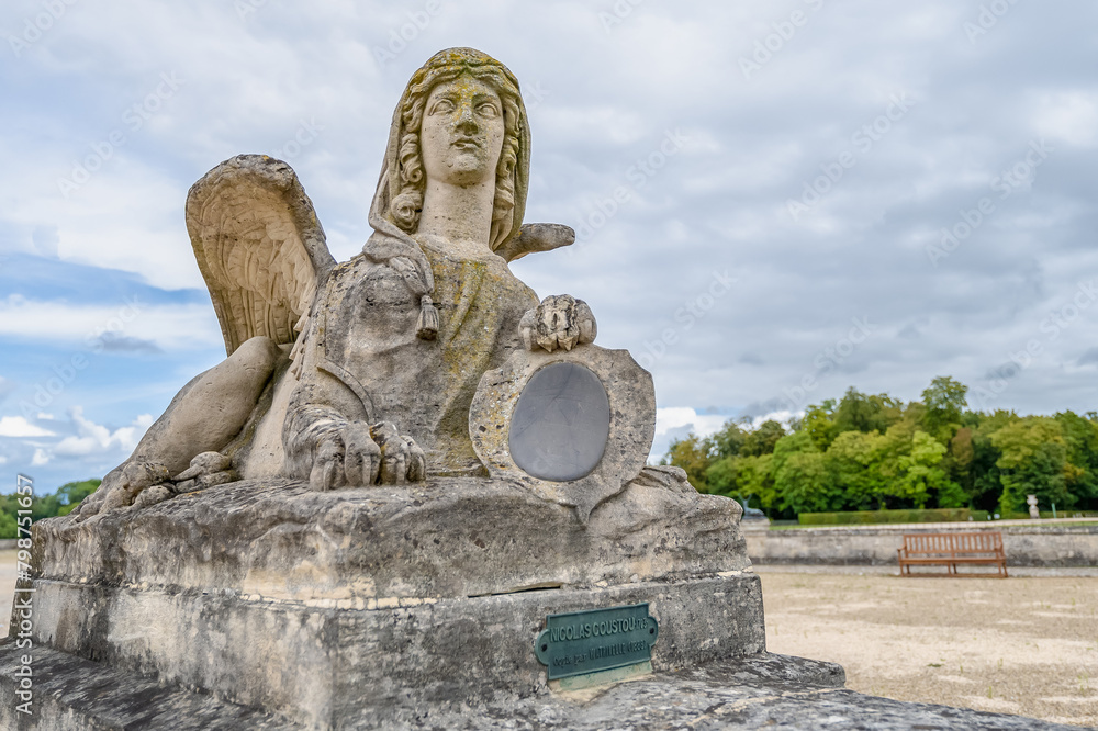 Obraz premium Statue du château de Chantilly