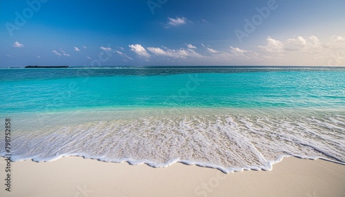Oceanic Oasis: Panoramic Vista of Maldives Turquoise Waters