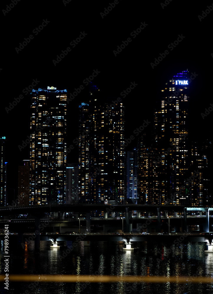 Obraz premium city at night