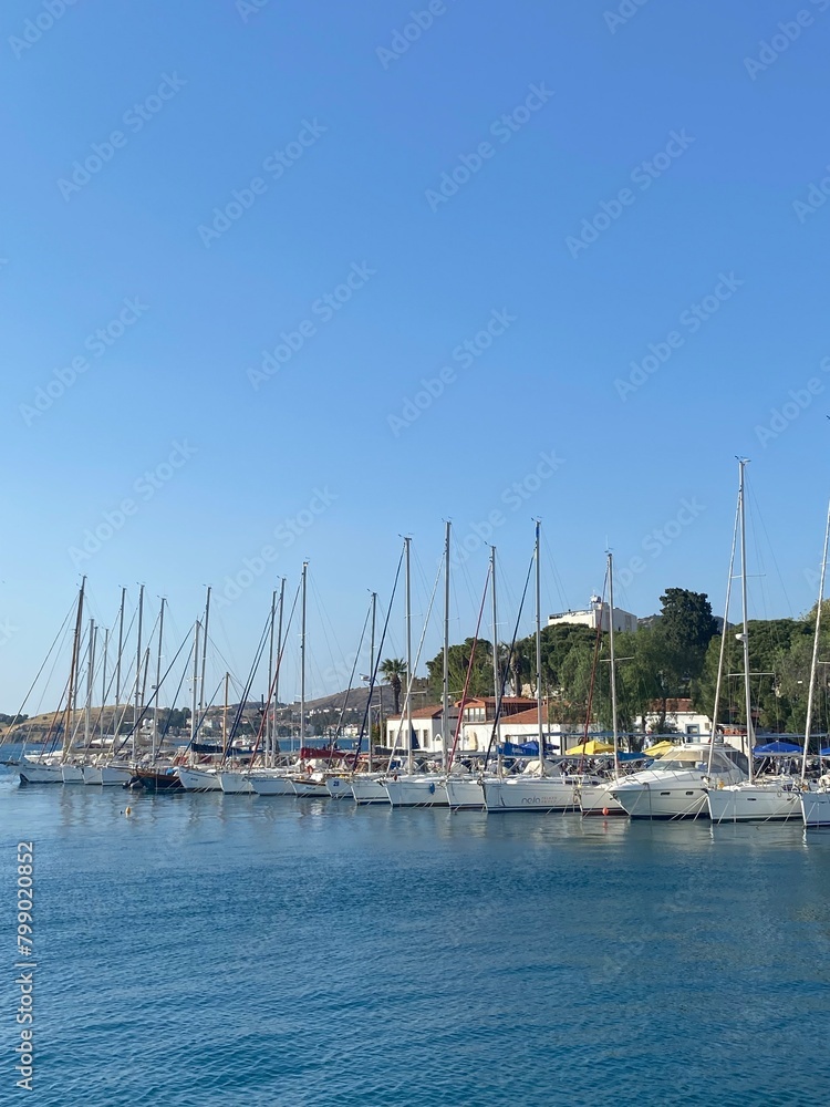 Obraz premium boats in the marina