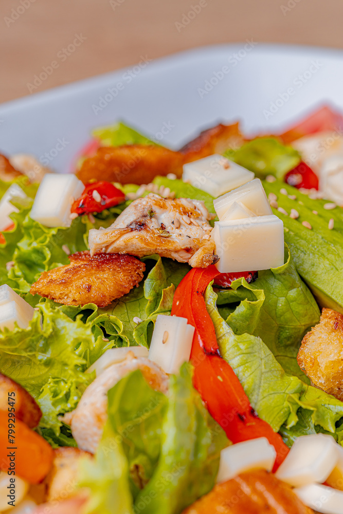 Classic salad of fresh vegetables, bathed in our delicious vinaigrette Classic salad of fresh vegetables, bathed in our delicious vinaigrette