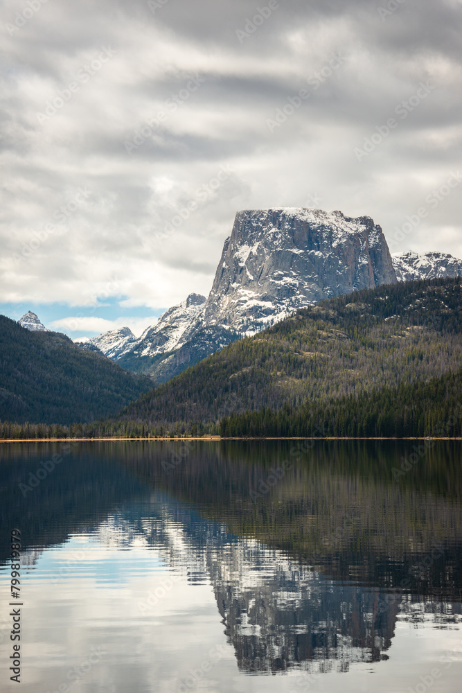 Fototapeta premium The Wind River Range, Mountain range in Wyoming