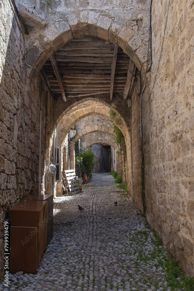 Gasse in der Altstadt von Rhodos-Stadt, Rhodos