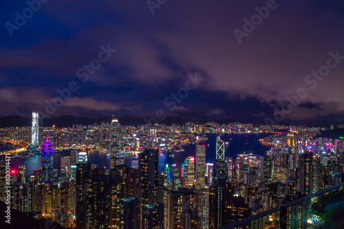 Wallpaper Mural city at night og hong kong Torontodigital.ca