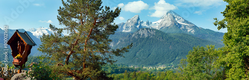 Watzmann Gebirgsstock in den Berchtesgadener Alpen, Bayern, Deutschland, Panorama  photo