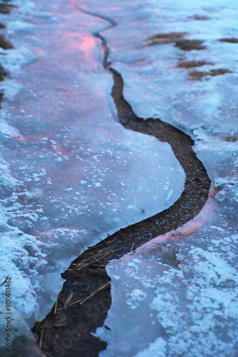 Photos Cracked Ice